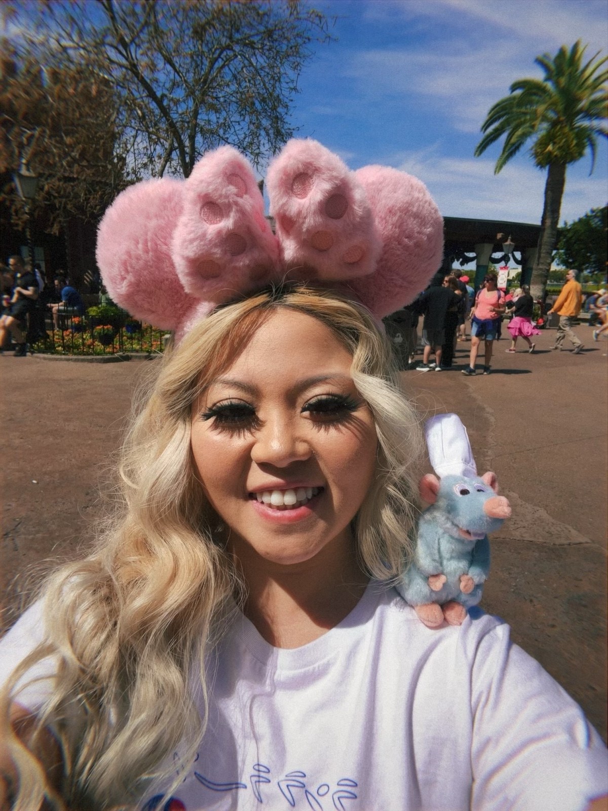 Epcot: Drinking and Eating Around the&nbsp;World.